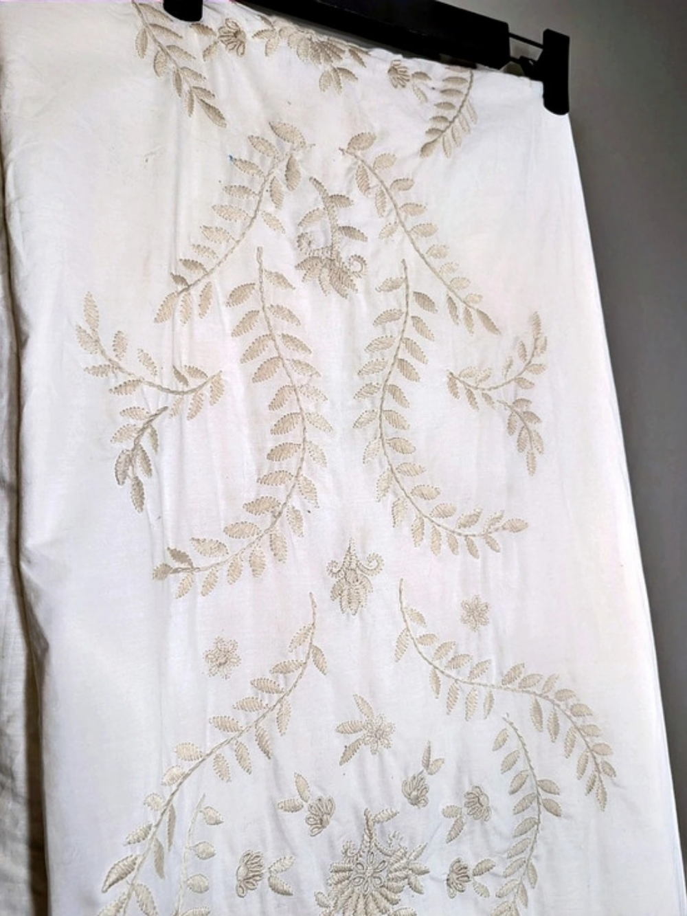 Pottery Barn Floral Embroidered Ivory Cotton Shower Curtain
